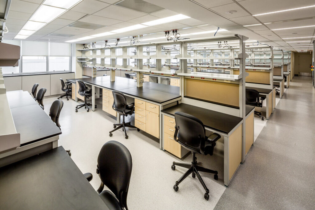 Pathology Wet Lab - Jack L. Gordon Architects